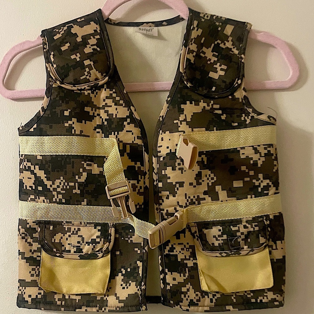 Child’s (Size 8) Spirit Costume Camouflage Utility Tactical Vest